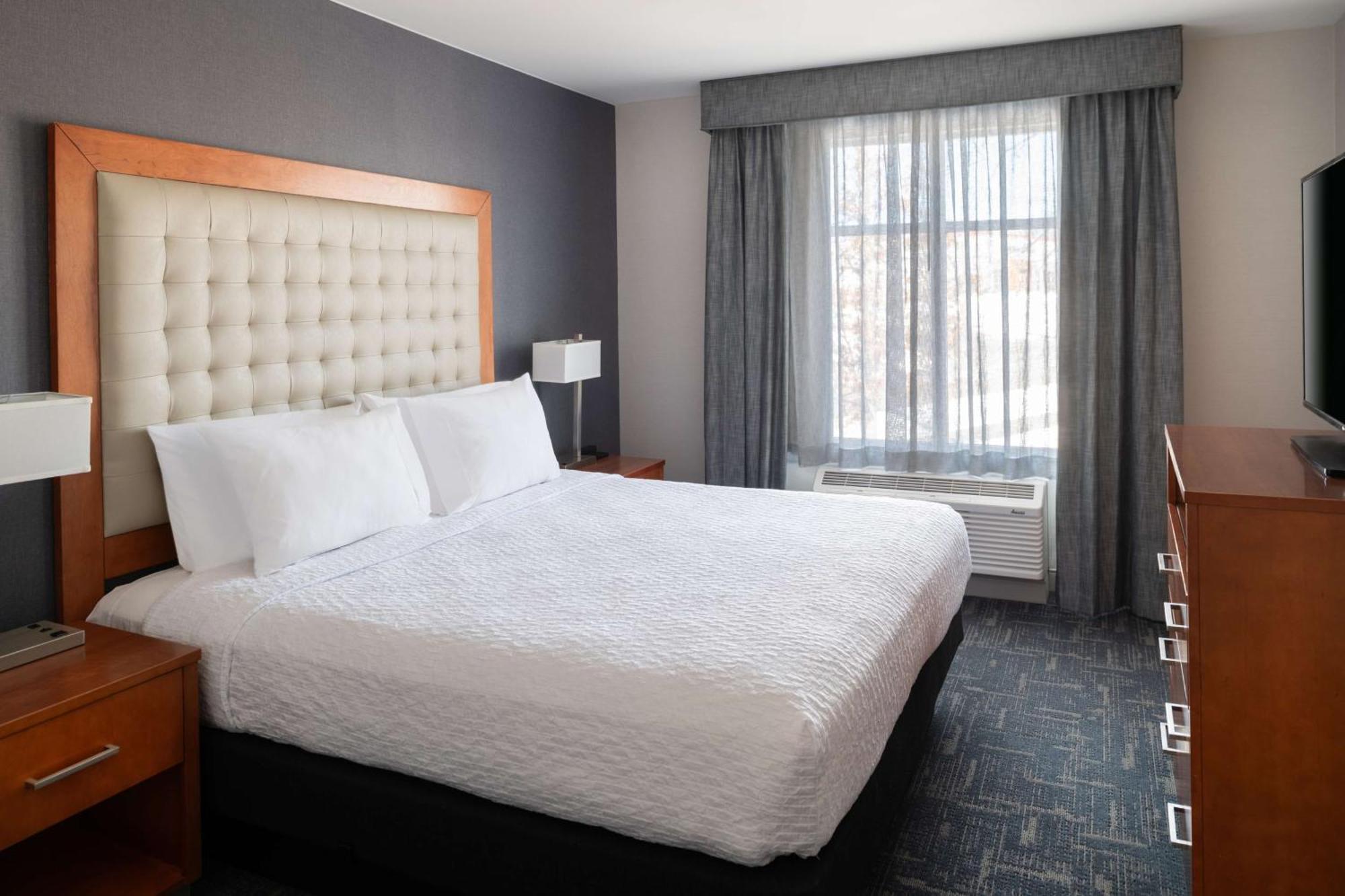 Homewood Suites By Hilton Gateway Hills Nashua Exterior photo