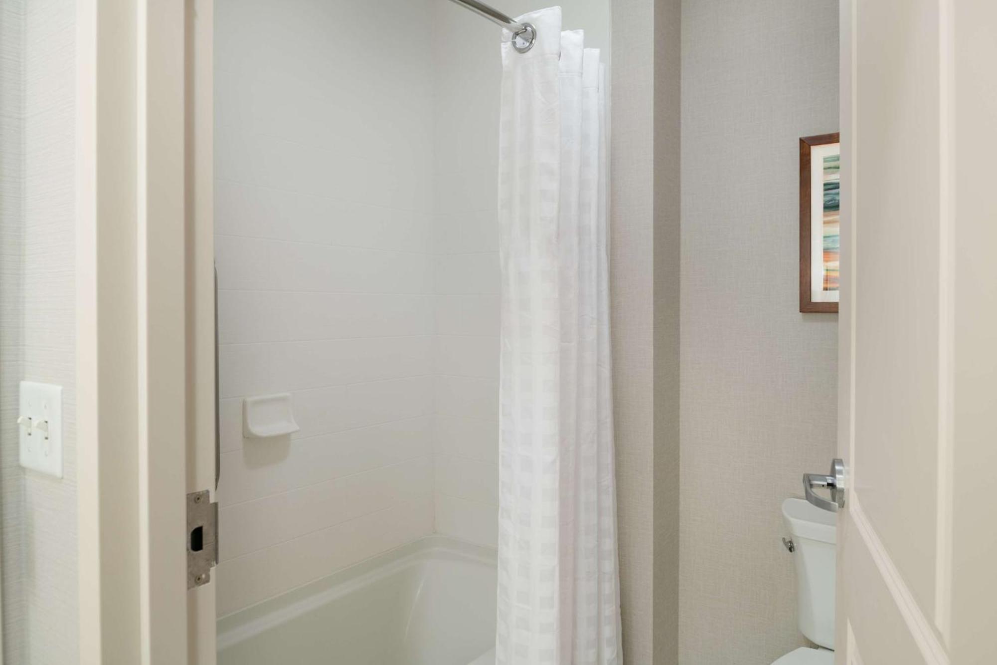 Homewood Suites By Hilton Gateway Hills Nashua Exterior photo